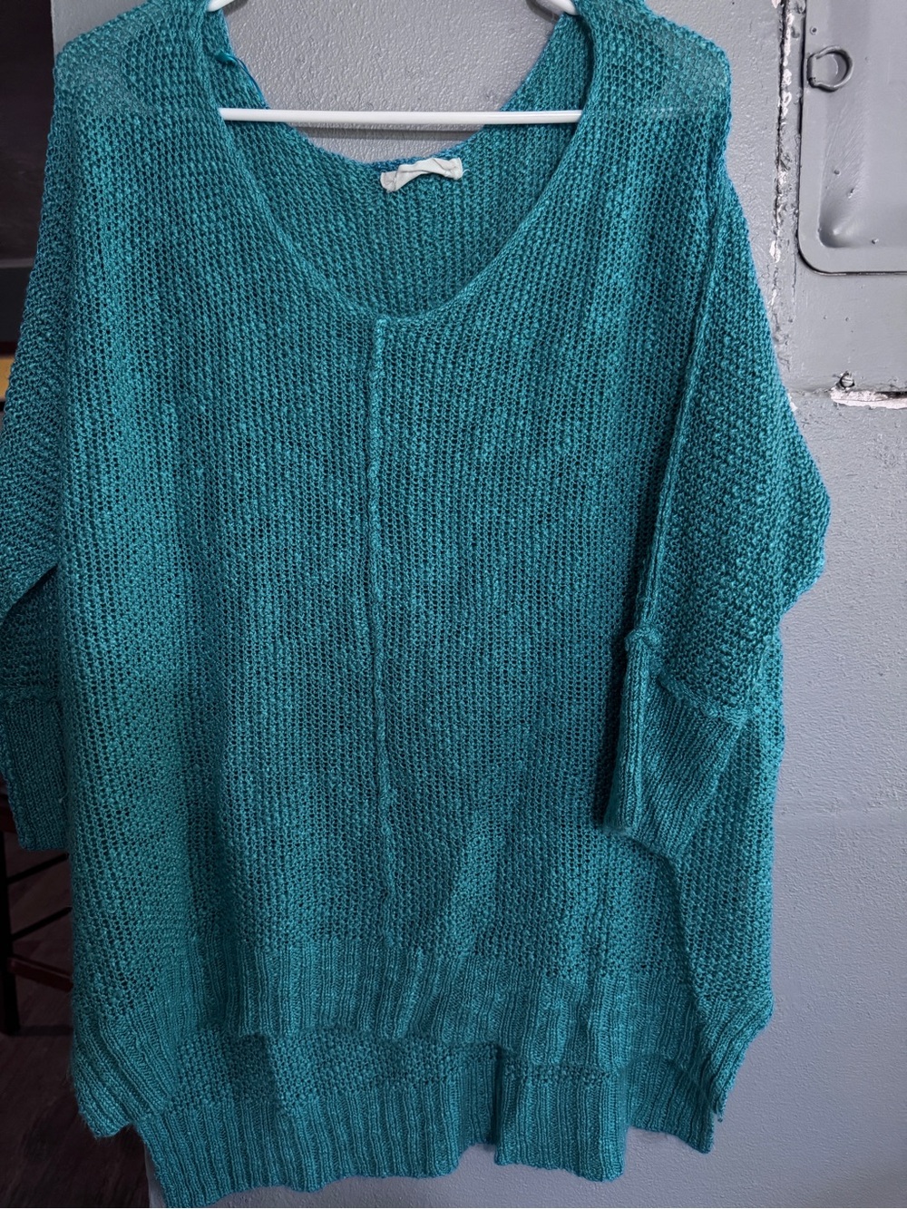 Women’s V-Neck Loose Knit Sweater in Teal
